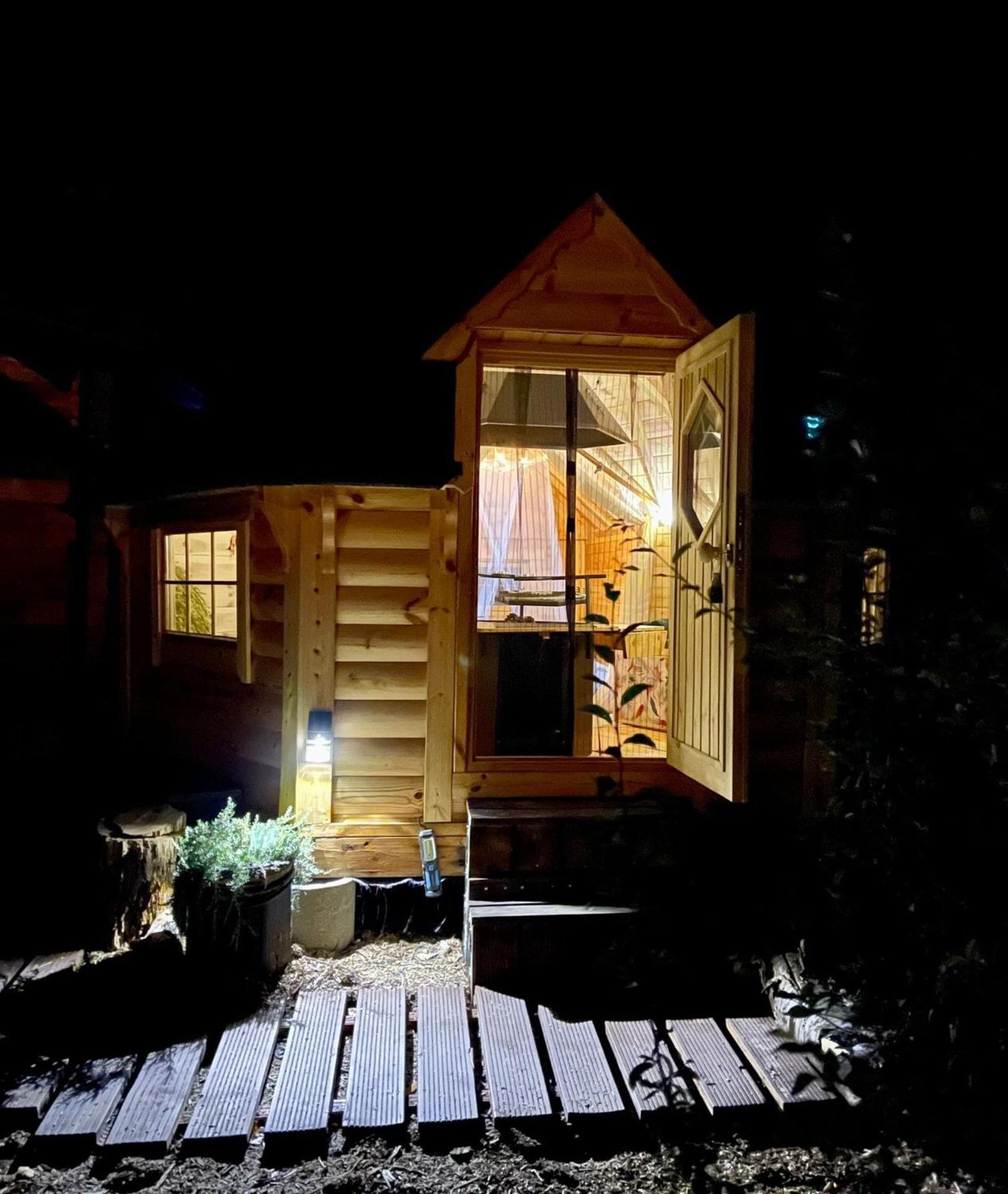 Private Lakeside Retreat * Renac